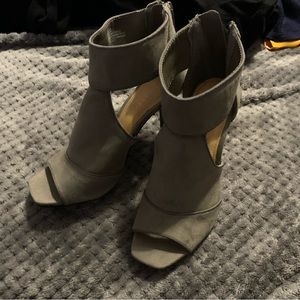 LC Lauren Conrad Heels